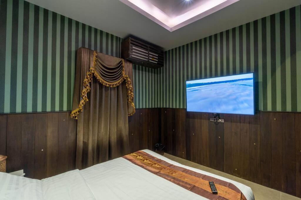 The Castle Pratumnak Hill 6 Bedroom * Pattaya